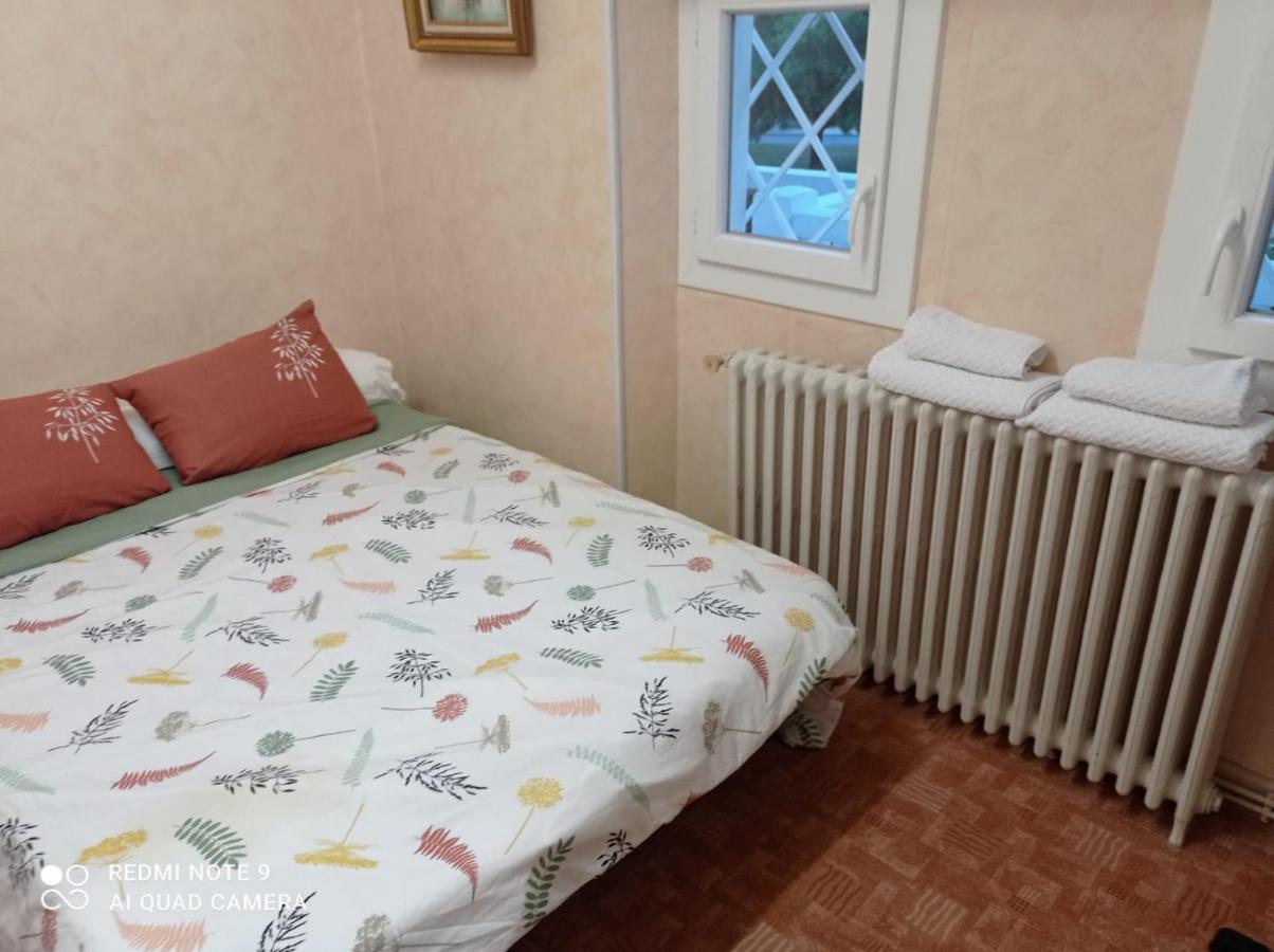 La Maison Basque Sainte-Livrade-sur-Lot エクステリア 写真