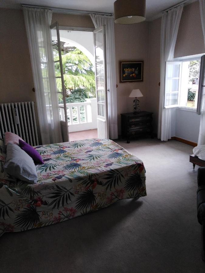 La Maison Basque Sainte-Livrade-sur-Lot エクステリア 写真